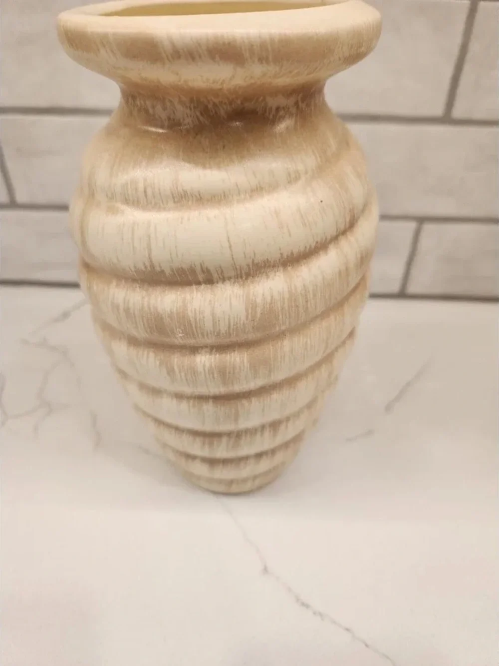 Cream Ribbed Ceramic Vase -